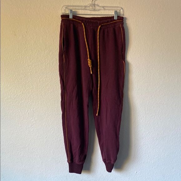 Lululemon Athletica Roksanda Apparel - Picture 3 of 11